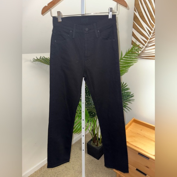 MOTHER The Tomcat High Rise‎ Ankle Straight Jeans in Lasting Impression 26 - Picture 5 of 8